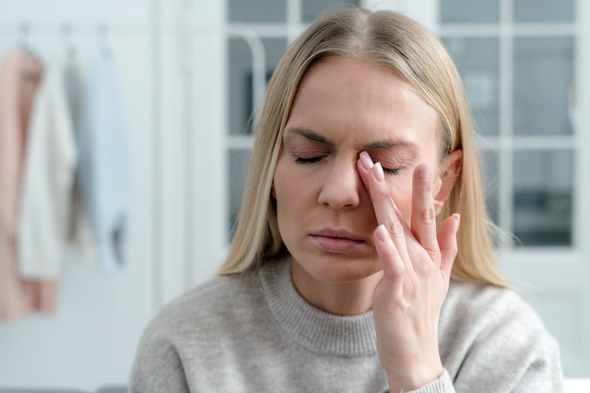 Dry Eye Symptoms